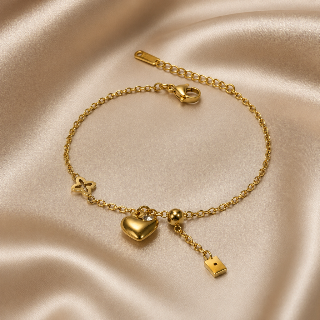 Multi Charm Story Chain Bracelet
