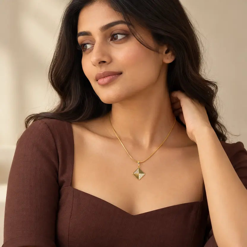 Pyramid Pendant Snake Chain Necklace
