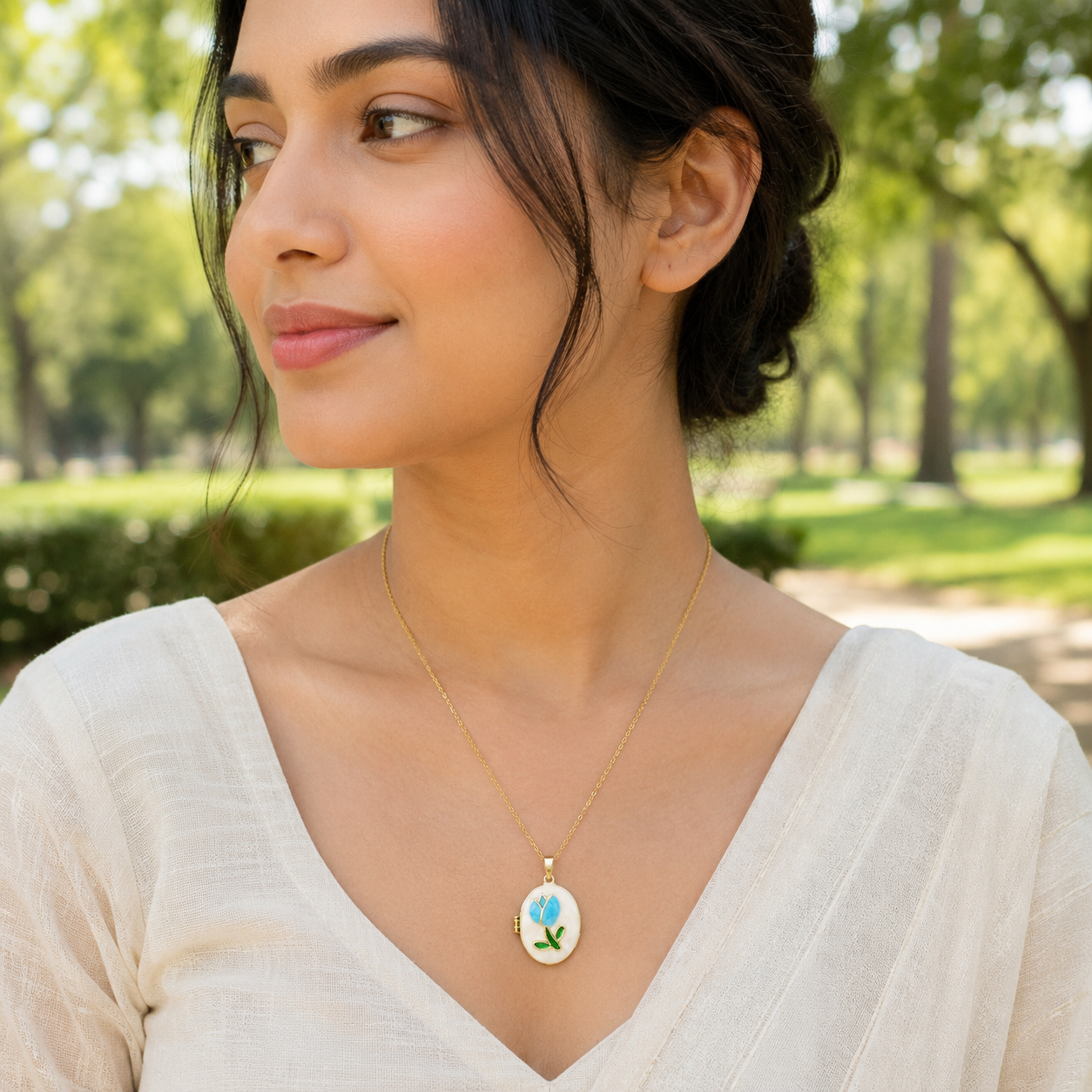 Blue Rose Pearl Pendant Necklace