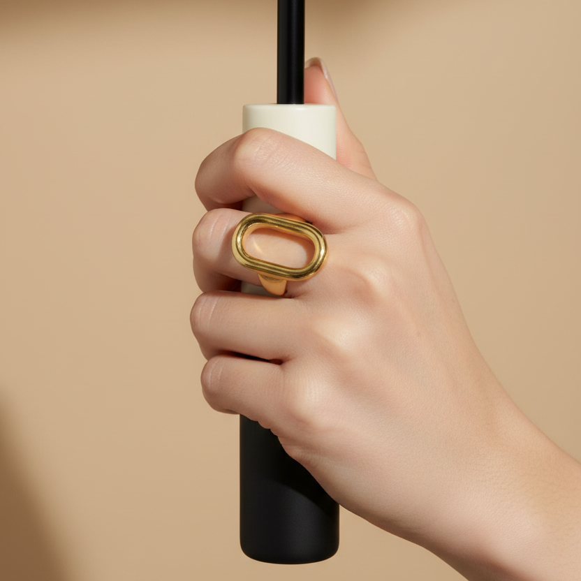 Golden Halo Ring worn look by SVORA