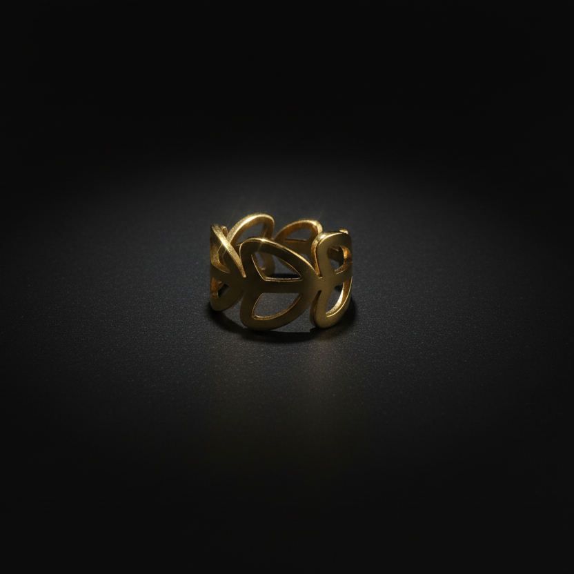 Aurelia Heart Gold Plated Ring detail shot by SVORA