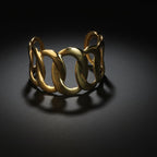 SVORA gold oval chain cuff bracelet made of 18K gold plated stainless steel. Adjustable and waterproof.