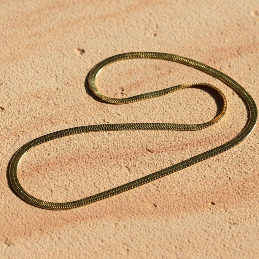 SVORA gold flat herringbone snake chain necklace, 18K gold plated stainless steel, waterproof and anti-tarnish.
