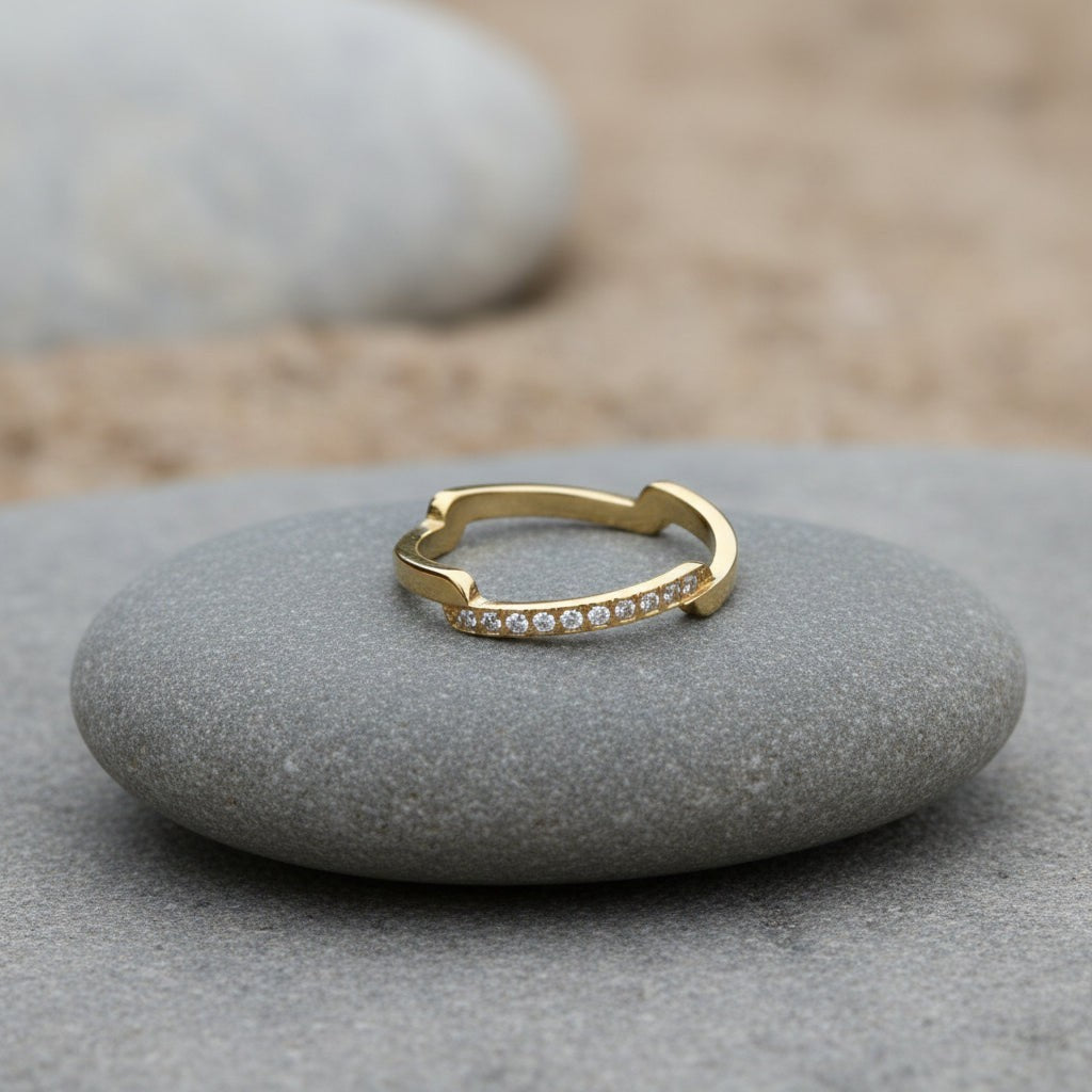 SVORA Lumiere Confetti Slim Ring, 18K gold plated stainless steel band with scattered clear stones.
